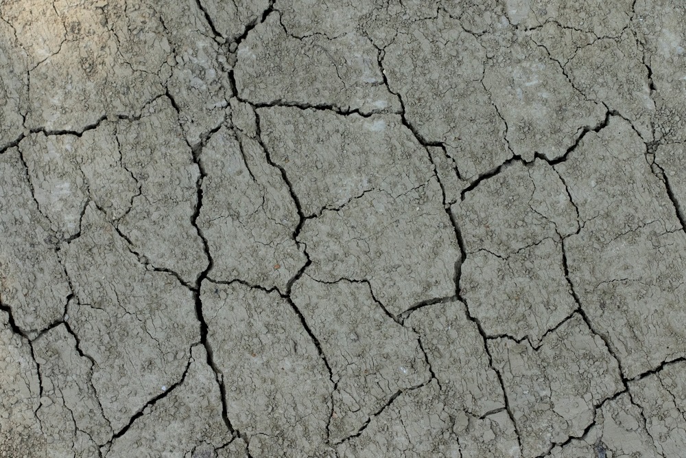 Summer-Soil-Shifts-How-Louisiana-Heat-Affects-Your-Foundation-concrete-lifting-louisiana-polyco
